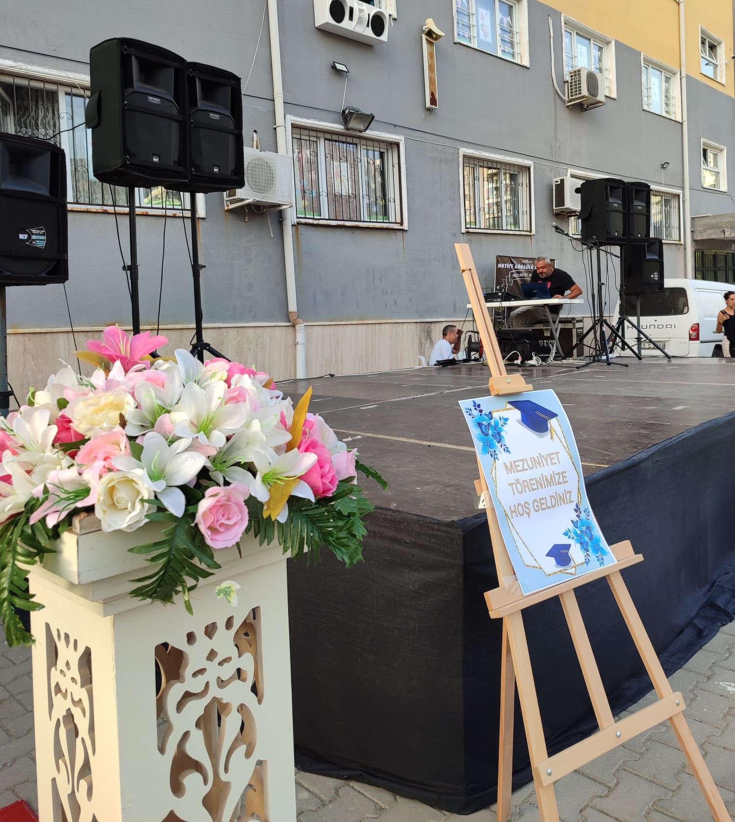 Mezuniyet Kokteyl ve Catering İkram Masası Görseli 6